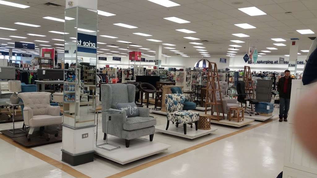 Marshalls | 3938 S Harlem Ave, Lyons, IL 60534, USA | Phone: (708) 447-6770