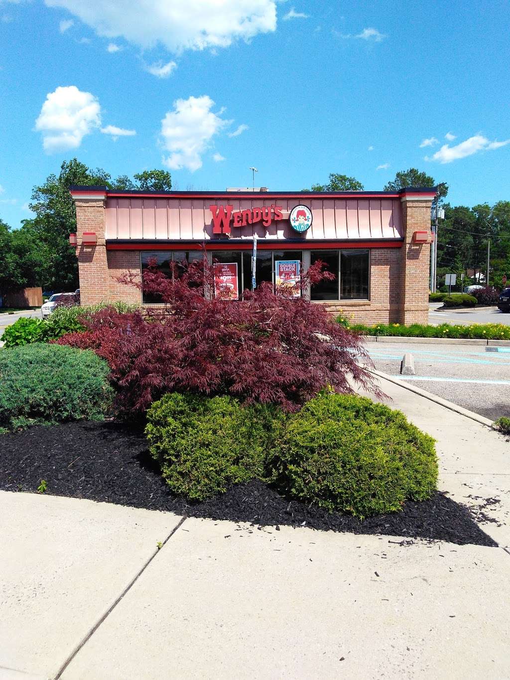 Wendys | 301 U.S. 9, Lanoka Harbor, NJ 08734, USA | Phone: (609) 693-5042