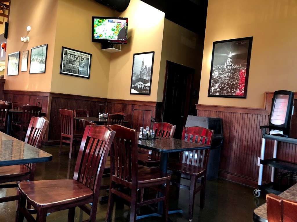 Lorenzos Pizzeria | 16721 Orchard Stone Run, Charlotte, NC 28277 | Phone: (704) 544-1414