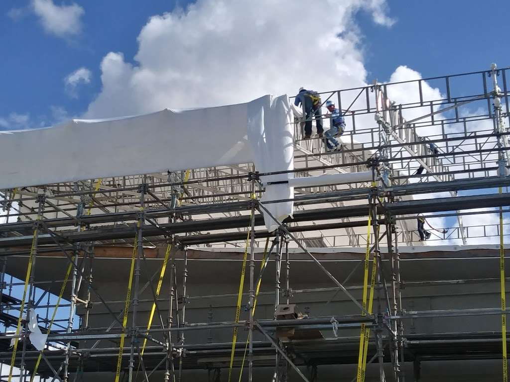 USA Boat Shrinkwrap Solutions and Scaffolding | 750 NE 7th Ave, Dania Beach, FL 33004 | Phone: (954) 616-5810