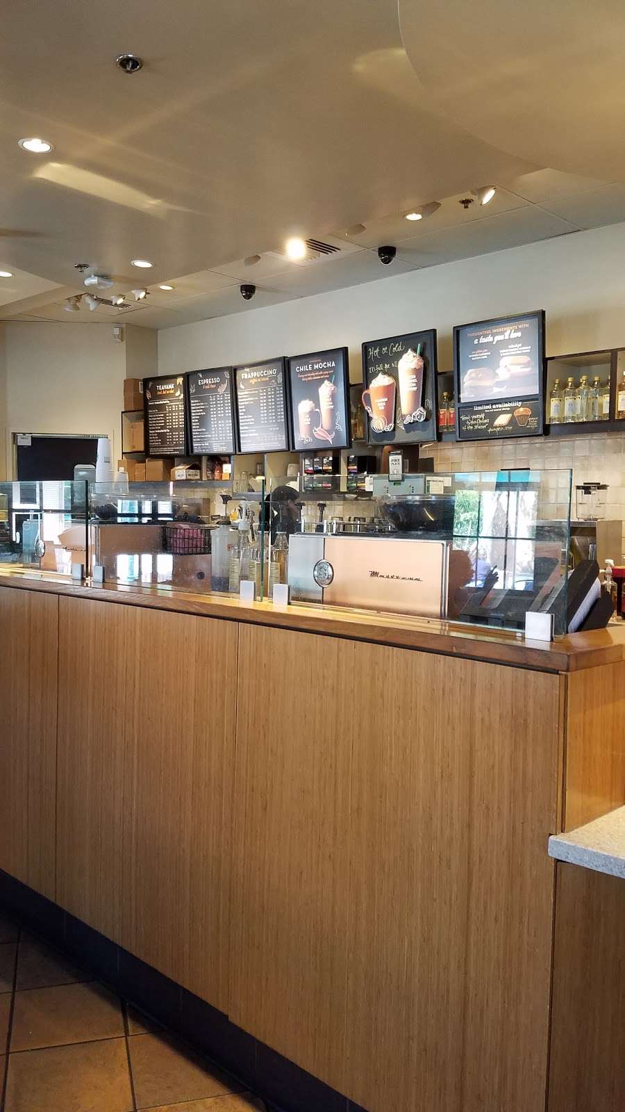 Starbucks | 2401 Truxtun Rd #101, San Diego, CA 92106, USA | Phone: (619) 758-1935