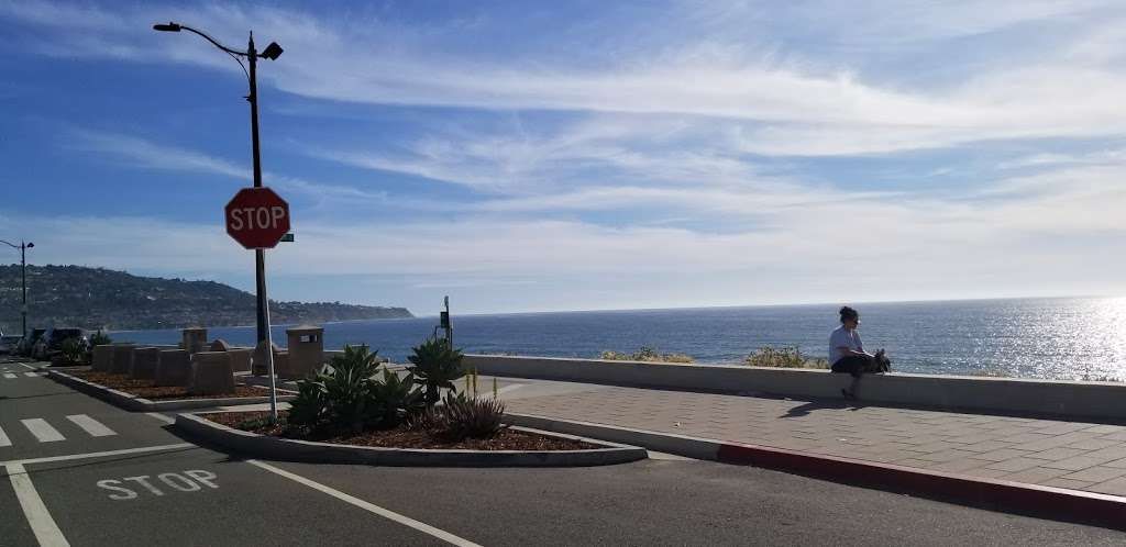 Beachside Sunset Viewing | 1310 Esplanade, Redondo Beach, CA 90277, USA