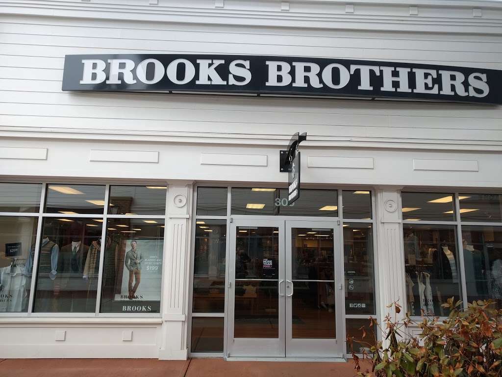 Brooks Brothers Factory Outlet | 80 Premium Outlets Blvd Ste 305, Merrimack, NH 03054, USA | Phone: (603) 424-6418