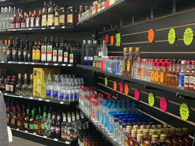 Creekside Spirits | 1124 Capitol Trail, Newark, DE 19711, USA | Phone: (302) 444-4592