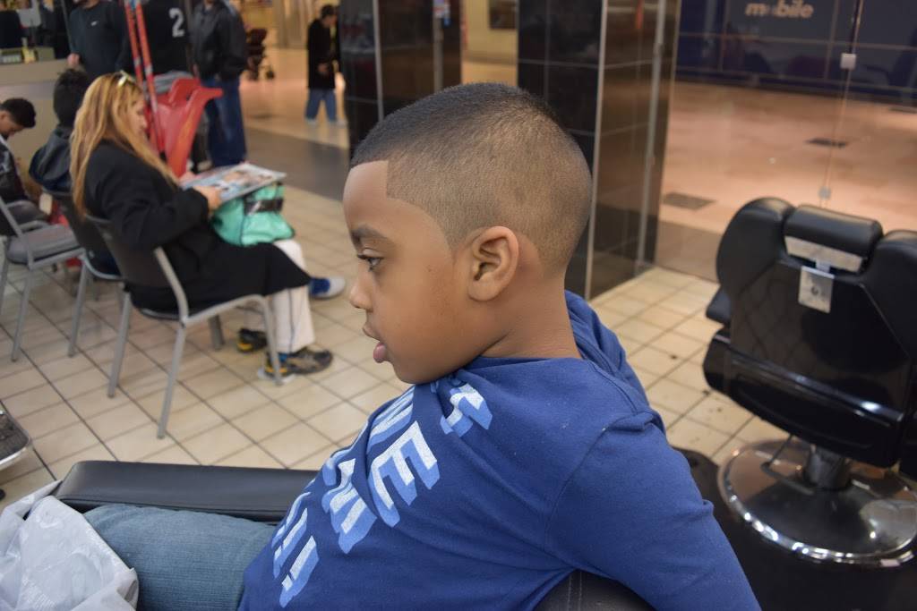 Flycutz Barbershop | 5034 E Colfax Ave, Denver, CO 80220, USA | Phone: (303) 901-7074