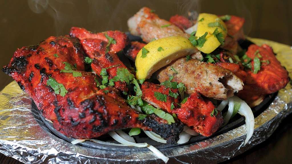 Amans Artisan Indian Cuisine | 3812 Easton-Nazareth Hwy, Easton, PA 18045 | Phone: (484) 298-0400