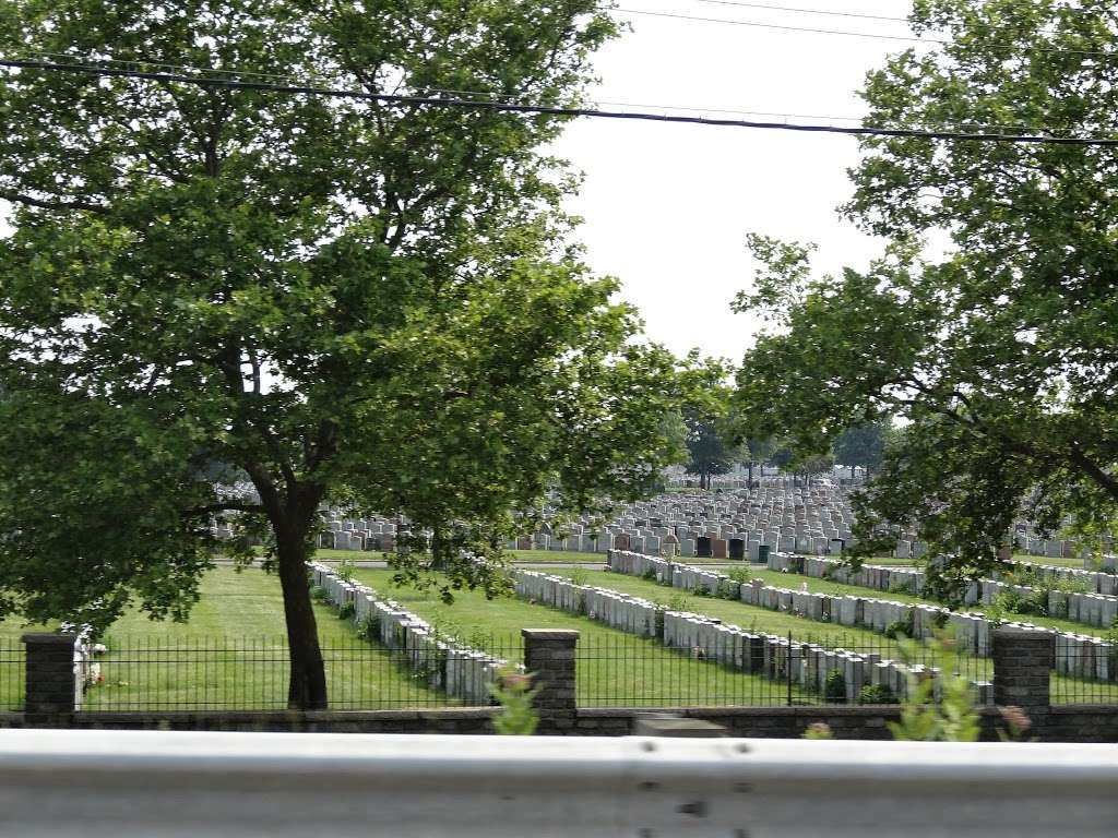 St Raymond New Cemetery | 2600 Lafayette Ave, Bronx, NY 10465 | Phone: (718) 792-1133
