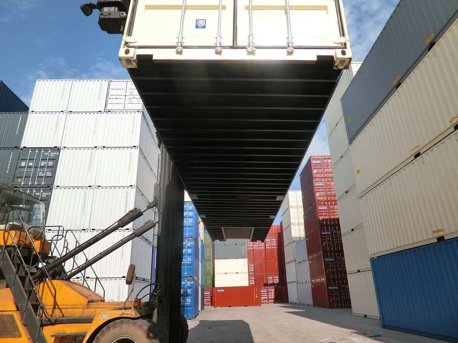 Container Storage | 6414 Norwich, Houston, TX 77028, USA | Phone: (346) 250-4100