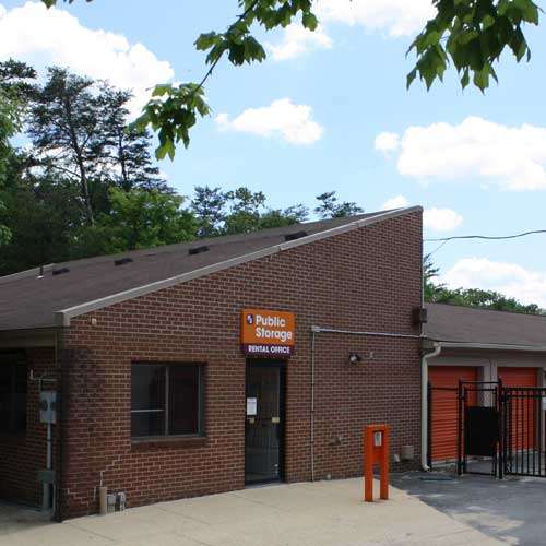 Public Storage | 3351 Briggs Chaney Rd, Silver Spring, MD 20904 | Phone: (301) 679-0461