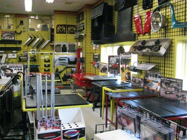 Yankee Custom Inc | 1271 Main St, Tewksbury, MA 01876, USA | Phone: (978) 851-9024