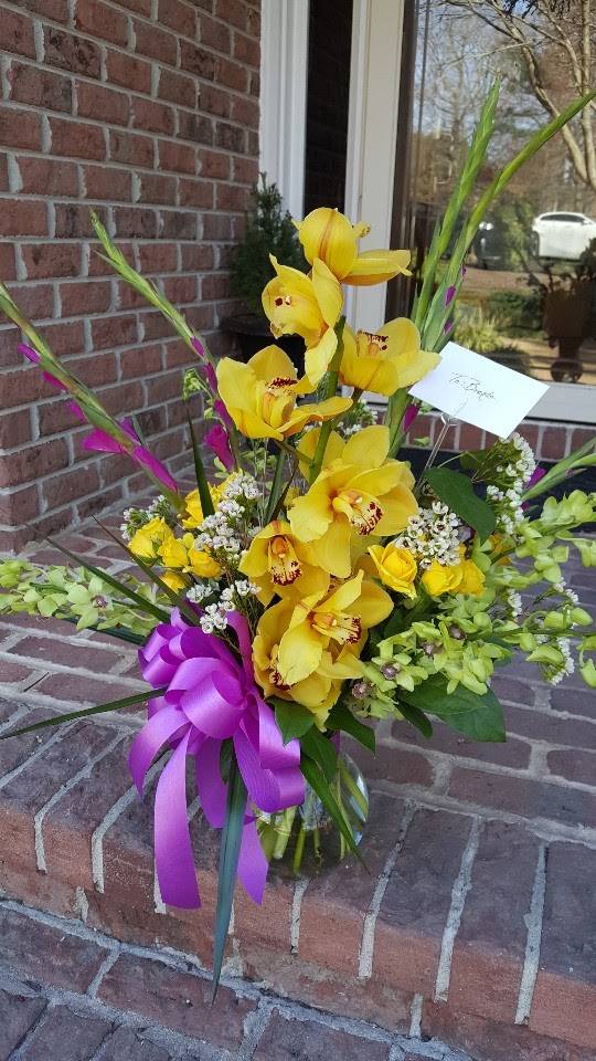 Helens Floral Studio | 10623 Saluda Ave, Glen Allen, VA 23060, USA | Phone: (804) 402-1512