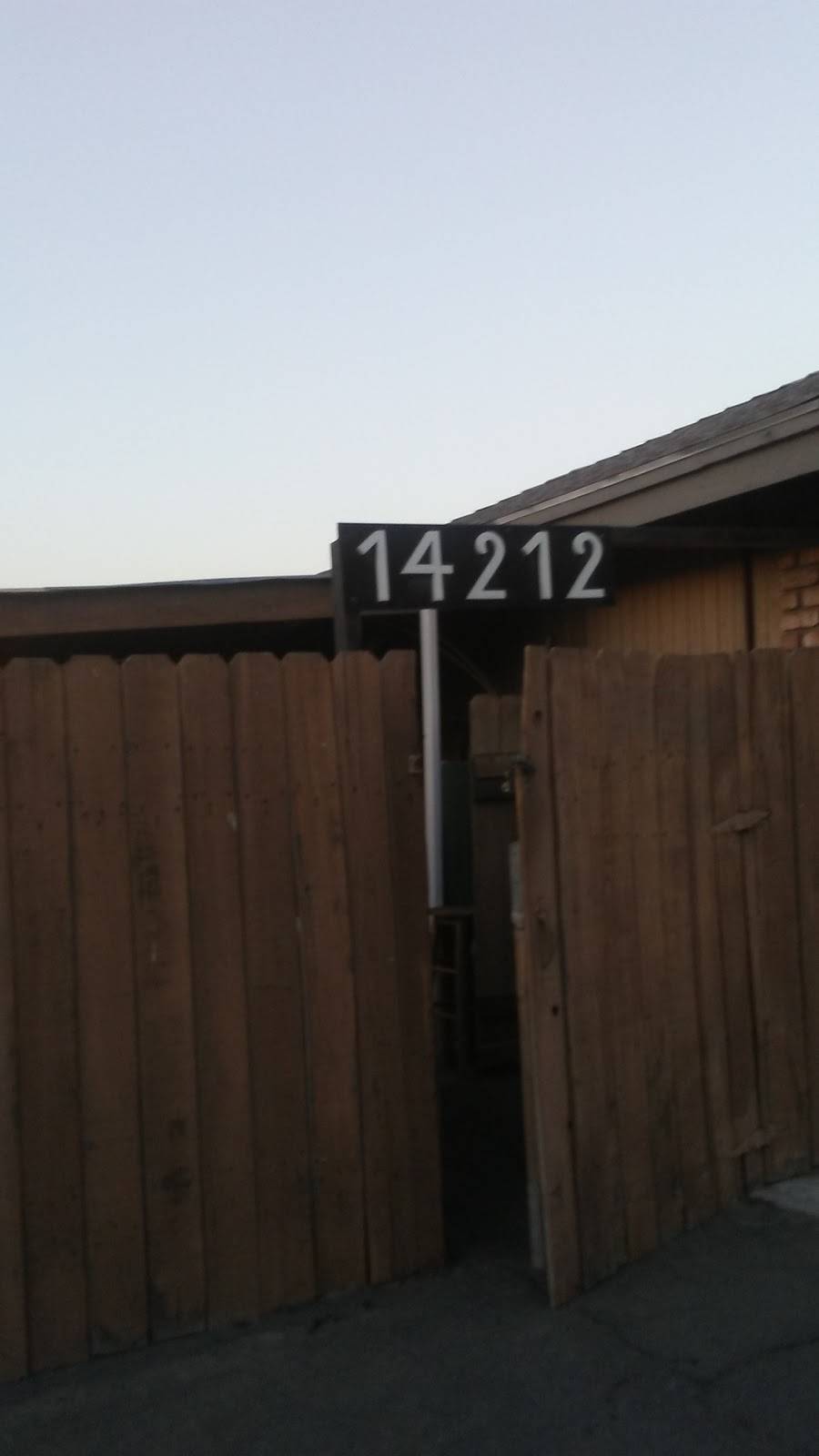 BJ Used Tire & Rubber Recycling, Inc. | 14212 Santa Ana Ave, Fontana, CA 92337, USA | Phone: (909) 854-2628 BJ Used Tire & Rubber Recycling, Inc. | 14212 Santa Ana Ave, Fontana, CA 92337, USA | Phone: (909) 854-2628