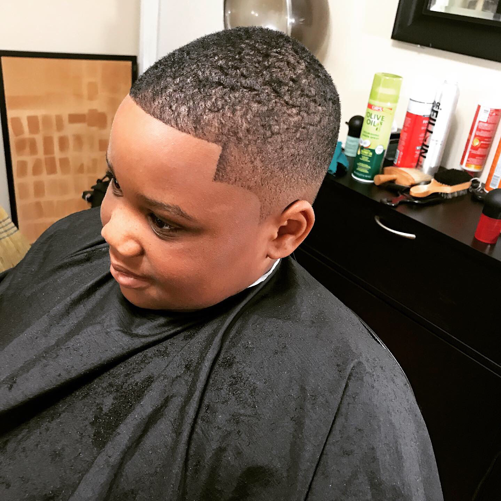 Fat’s Barbershop | 2951 Patterson Rd, Florissant, MO 63031, USA | Phone: (314) 552-1142