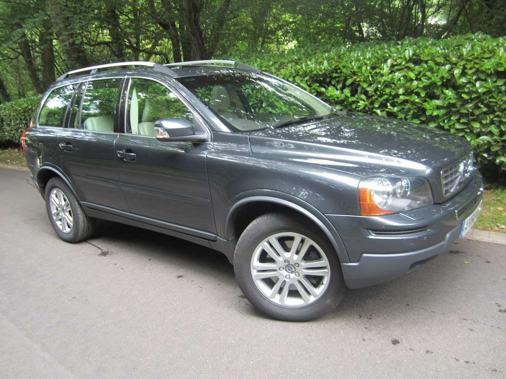 usedvolvoxc60xc90/CarSalesSurrey | 49 Chipstead Ln, Tadworth KT20 6RD, UK | Phone: 07523 440561