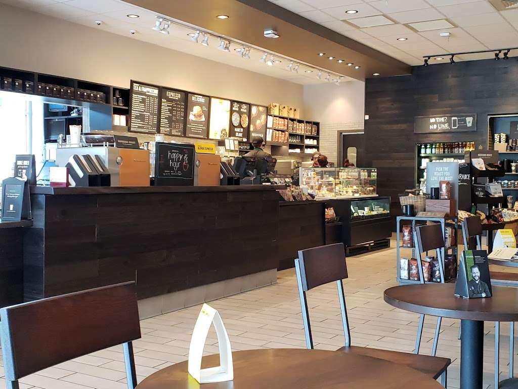 Starbucks | Western End, 16446 Consumer Row Bldg E, King George, VA 22485, USA | Phone: (540) 656-9442