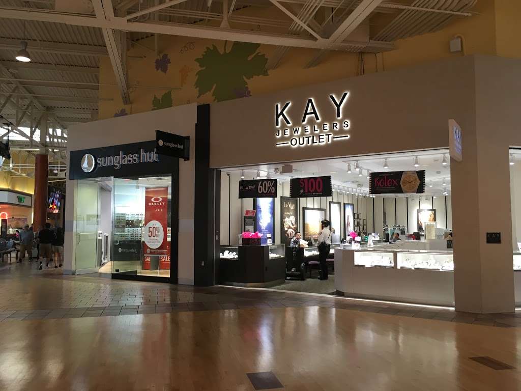 Kay Jewelers Outlet | 178 Great Mall Dr Suite 178, Milpitas, CA 95035 | Phone: (408) 263-6621