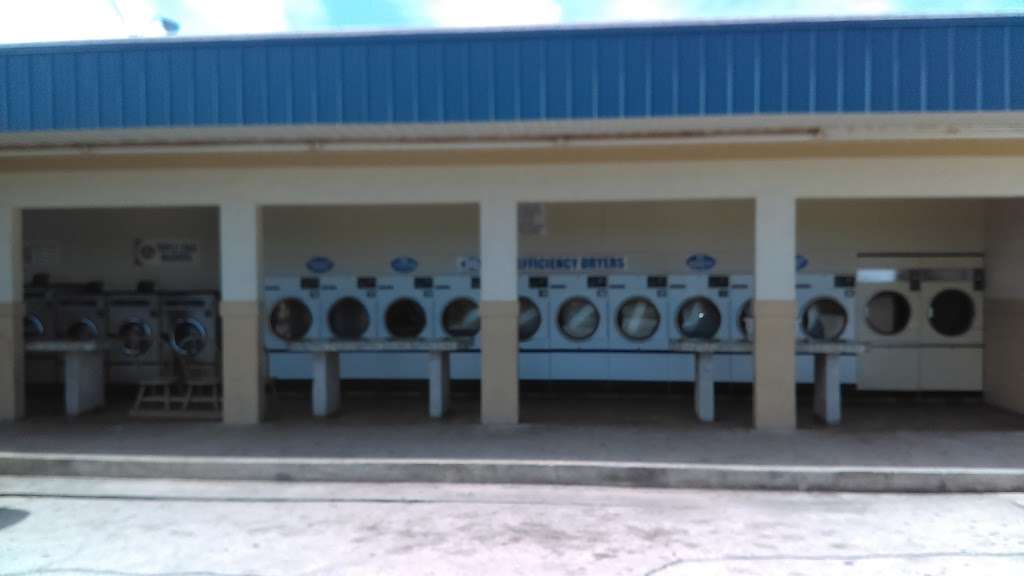 Haines City Coin Laundry | 1702 E Hinson Ave, Haines City, FL 33844, USA