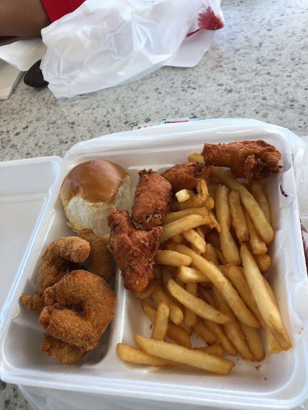 Lawrences Fish & Shrimp | 3242 W 87th St, Chicago, IL 60652, USA | Phone: (312) 796-5048