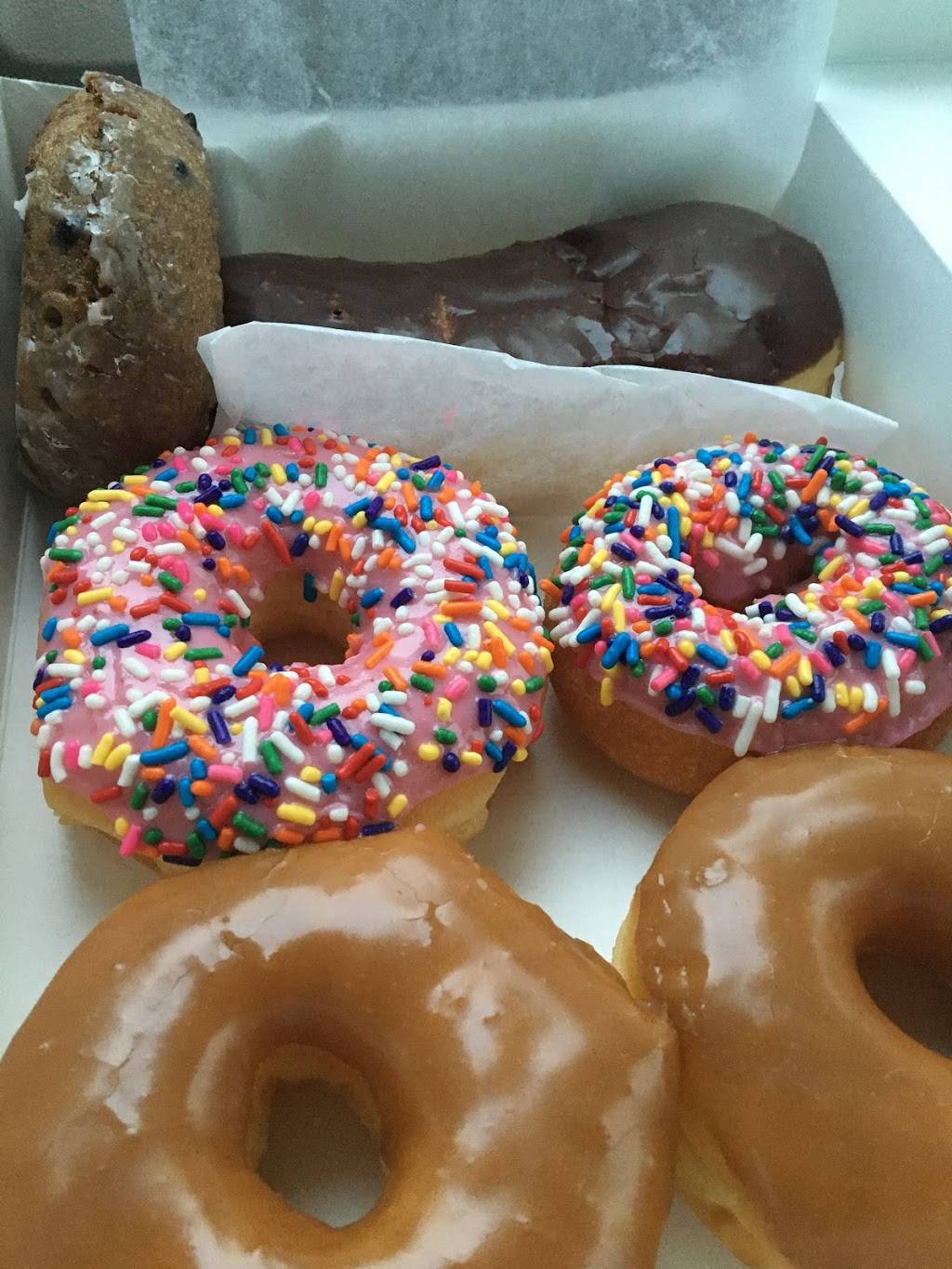 Donuts | 4637 Hedgcoxe Rd, Plano, TX 75024, USA | Phone: (469) 633-9709
