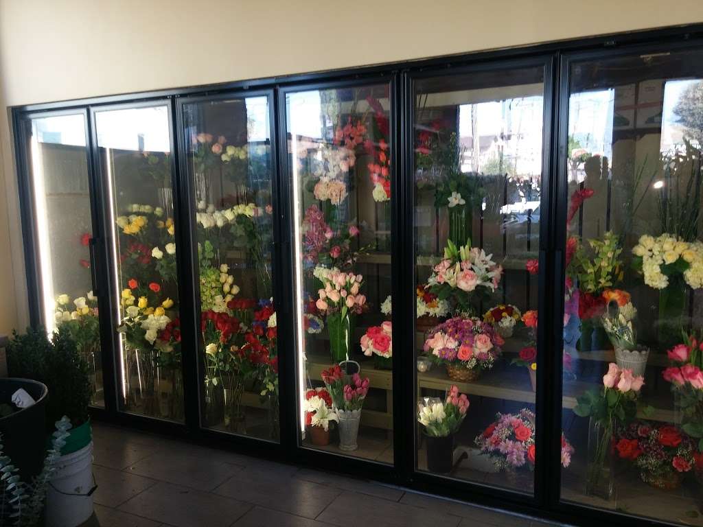 American Flowers | 12404 Venice Blvd, Los Angeles, CA 90066, USA | Phone: (310) 499-2529