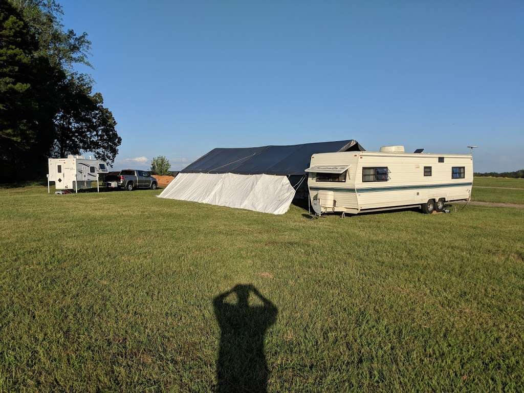 MOREHEAD FARMS CAMPGROUND | Harrisburg, NC 28075, USA