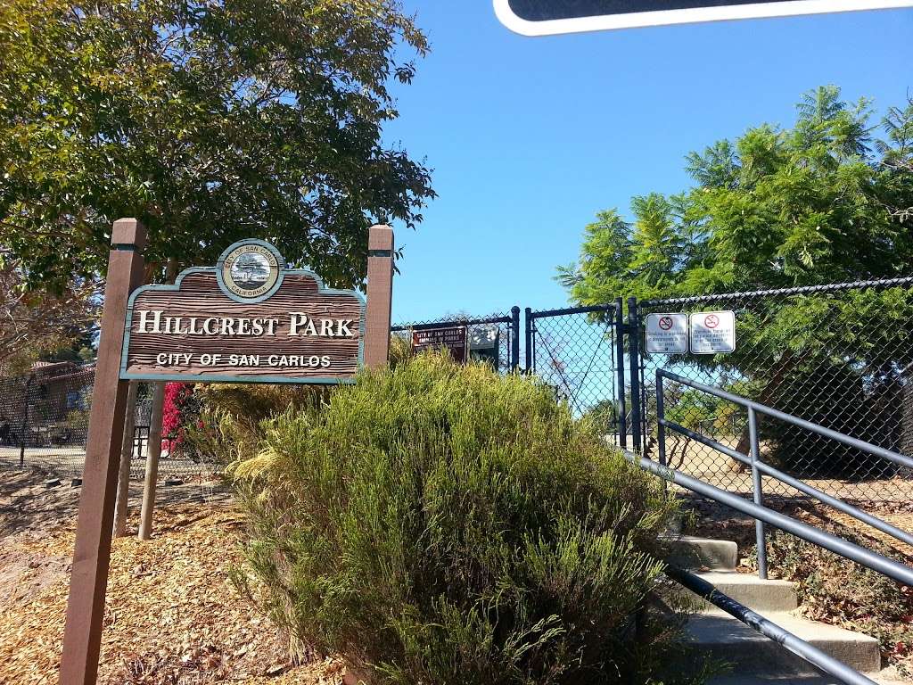 Hillcrest Circle Park | 280 Hillcrest Rd, San Carlos, CA 94070, USA