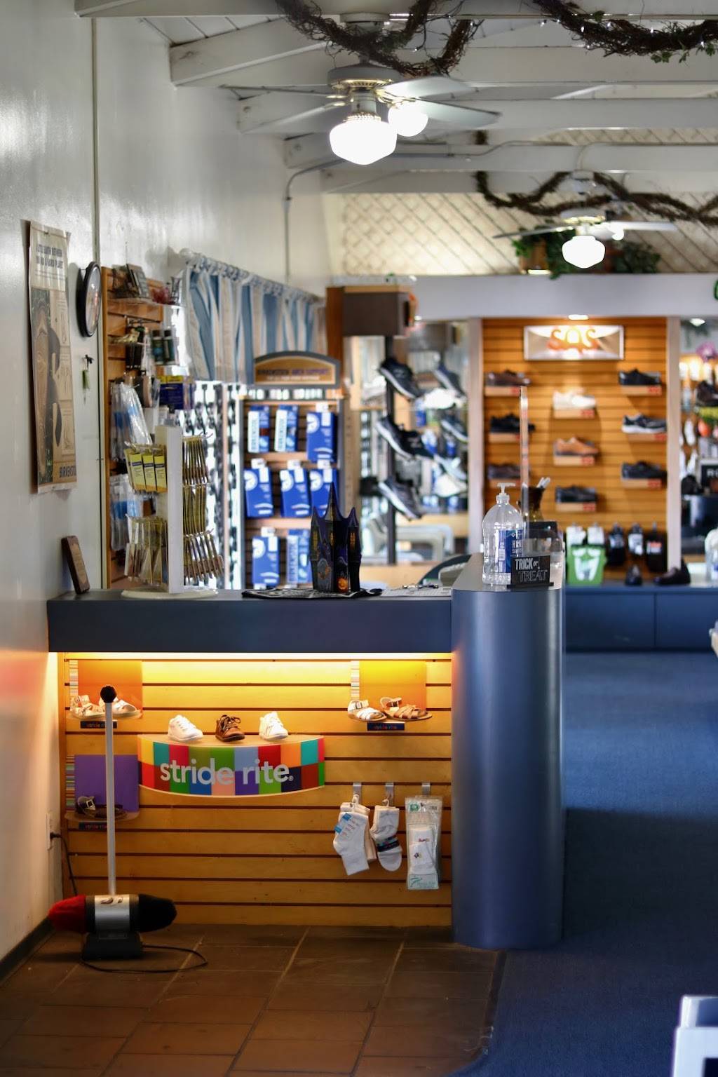 Brills Shoes | 1367 E Highland Ave, San Bernardino, CA 92404, USA | Phone: (909) 882-2116