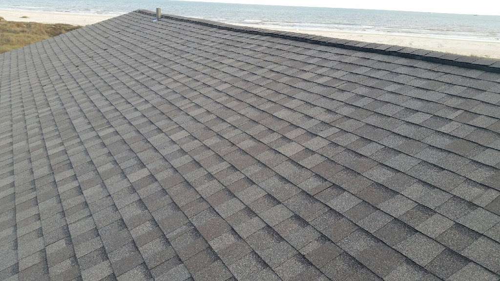 Bravos Roofing and Siding | 7334 Remegan Rd, Houston, TX 77033, USA | Phone: (713) 298-3207