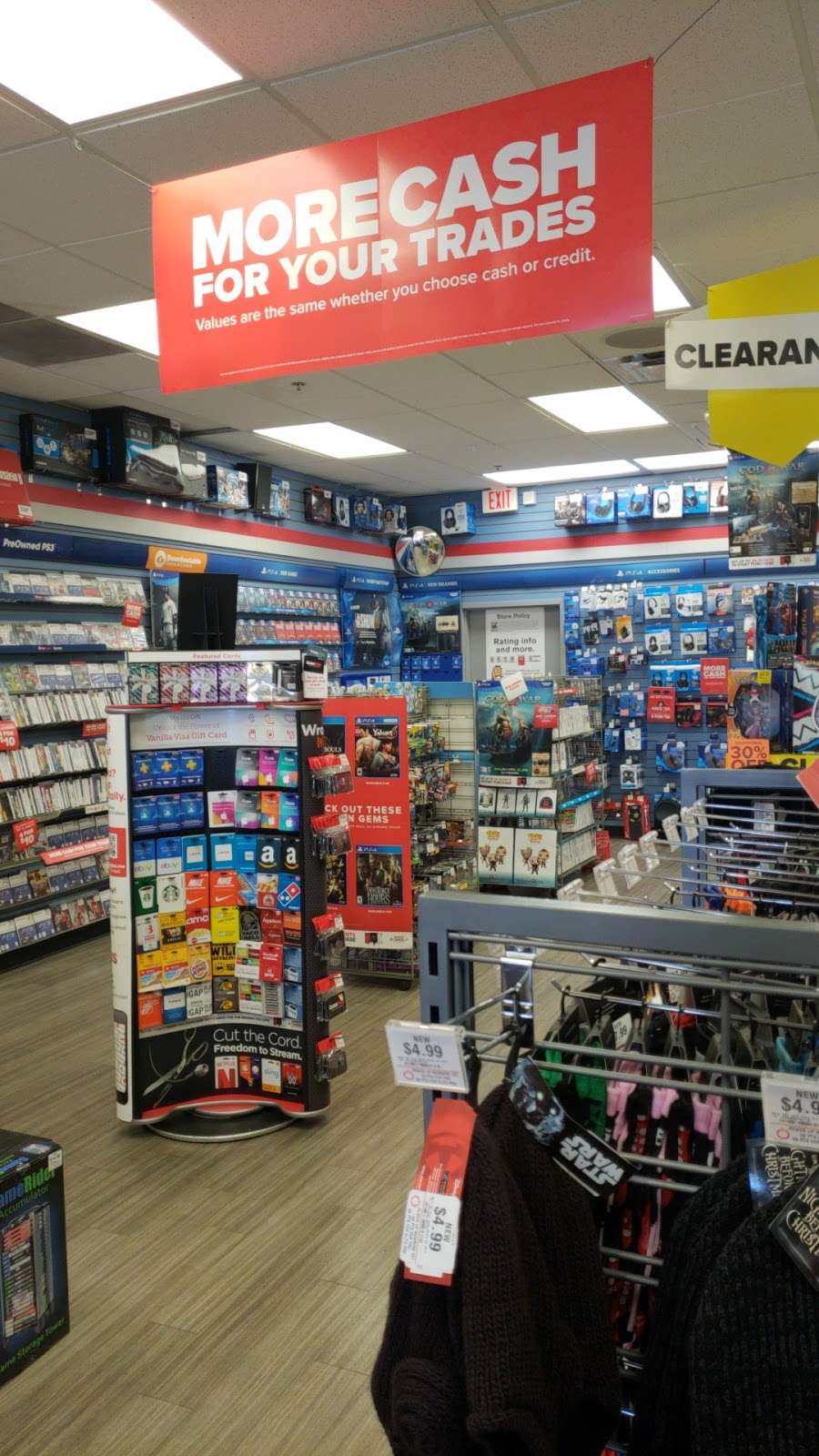 GameStop Prestige | 7625 W Lower Buckeye Rd #115, Phoenix, AZ 85043, USA | Phone: (623) 463-5832