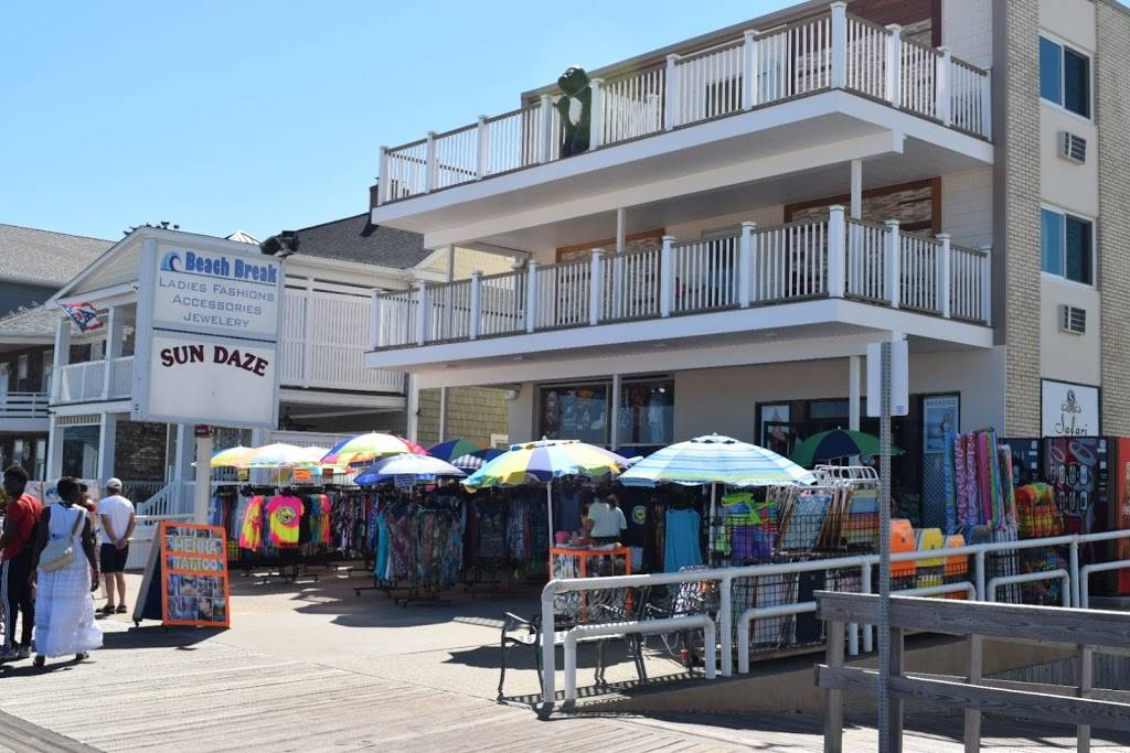 Beach Daze | 1201 N Atlantic Ave, Ocean City, MD 21842, USA | Phone: (410) 289-2027