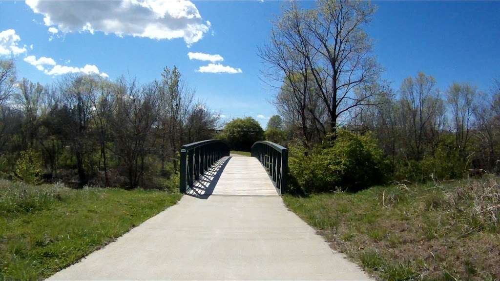 Longview Lake Main Trail Head | 9898 Longview Rd, Kansas City, MO 64134 | Phone: (816) 503-4800