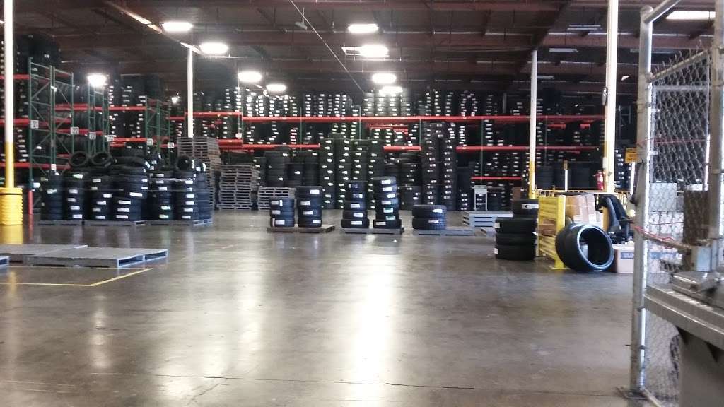 Tires Warehouse | 13225 Alondra Blvd, Santa Fe Springs, CA 90670, USA | Phone: (562) 281-6029