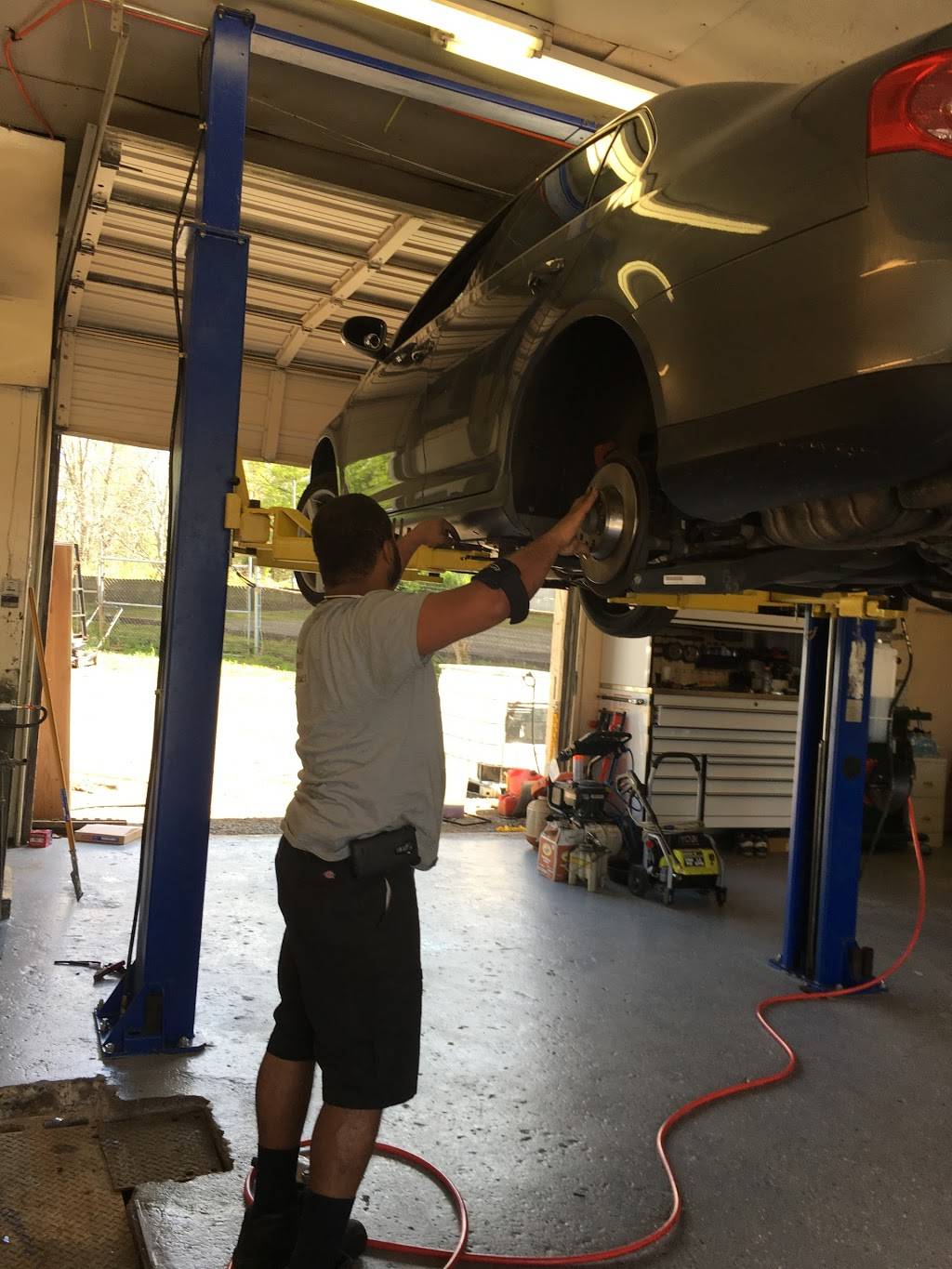 Action Jackson Aftermarket & Car Care | 300 Yeoman Rd, Charlotte, NC 28217, USA | Phone: (980) 938-8272