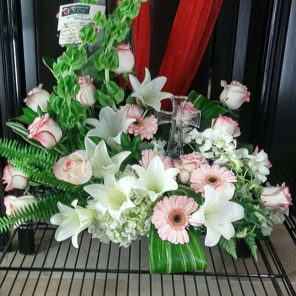 Rosewood Flower Shop | 2607 S Houston Ave, Humble, TX 77396, USA | Phone: (281) 441-1126