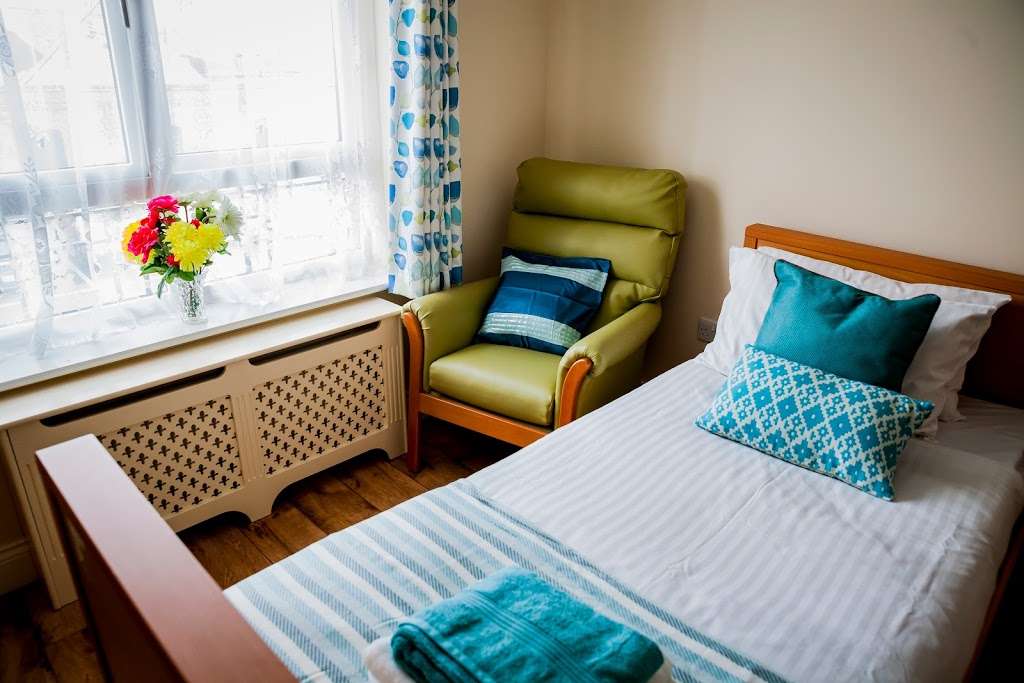Heathlands Care Home | 2B Hatch Ln, London E4 6NF, UK | Phone: 020 8506 3670