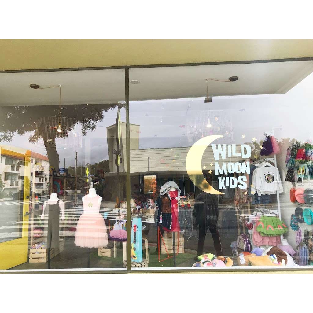 Wild Moon Kids | 1740 Ocean Park Blvd C, Santa Monica, CA 90405, USA | Phone: (310) 868-1509