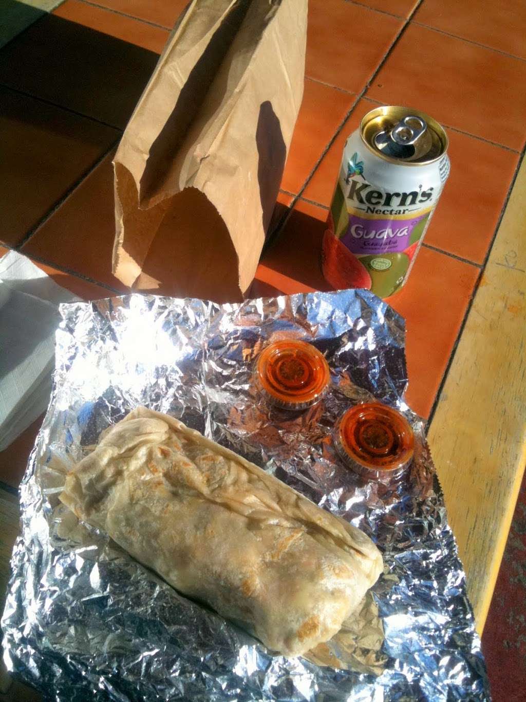 Tacos Villa Corona | 3185 Glendale Blvd, Los Angeles, CA 90039, USA | Phone: (323) 661-3458