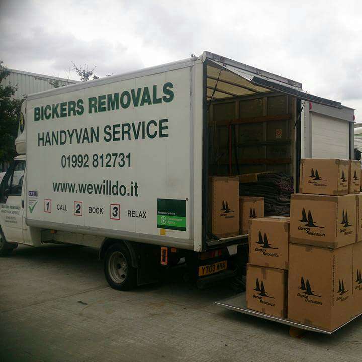 Bickers removals Man and a Van Hire | Ashdene/Theydon Pk Rd, Epping, Theydon Bois, Epping CM16 7LS, UK | Phone: 01992 812731