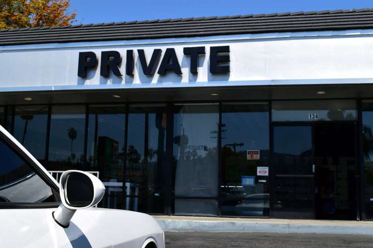 PRIVATE SNEAKERS-SAN PEDRO | 134 N Gaffey St, San Pedro, CA 90731, USA | Phone: (424) 287-2800