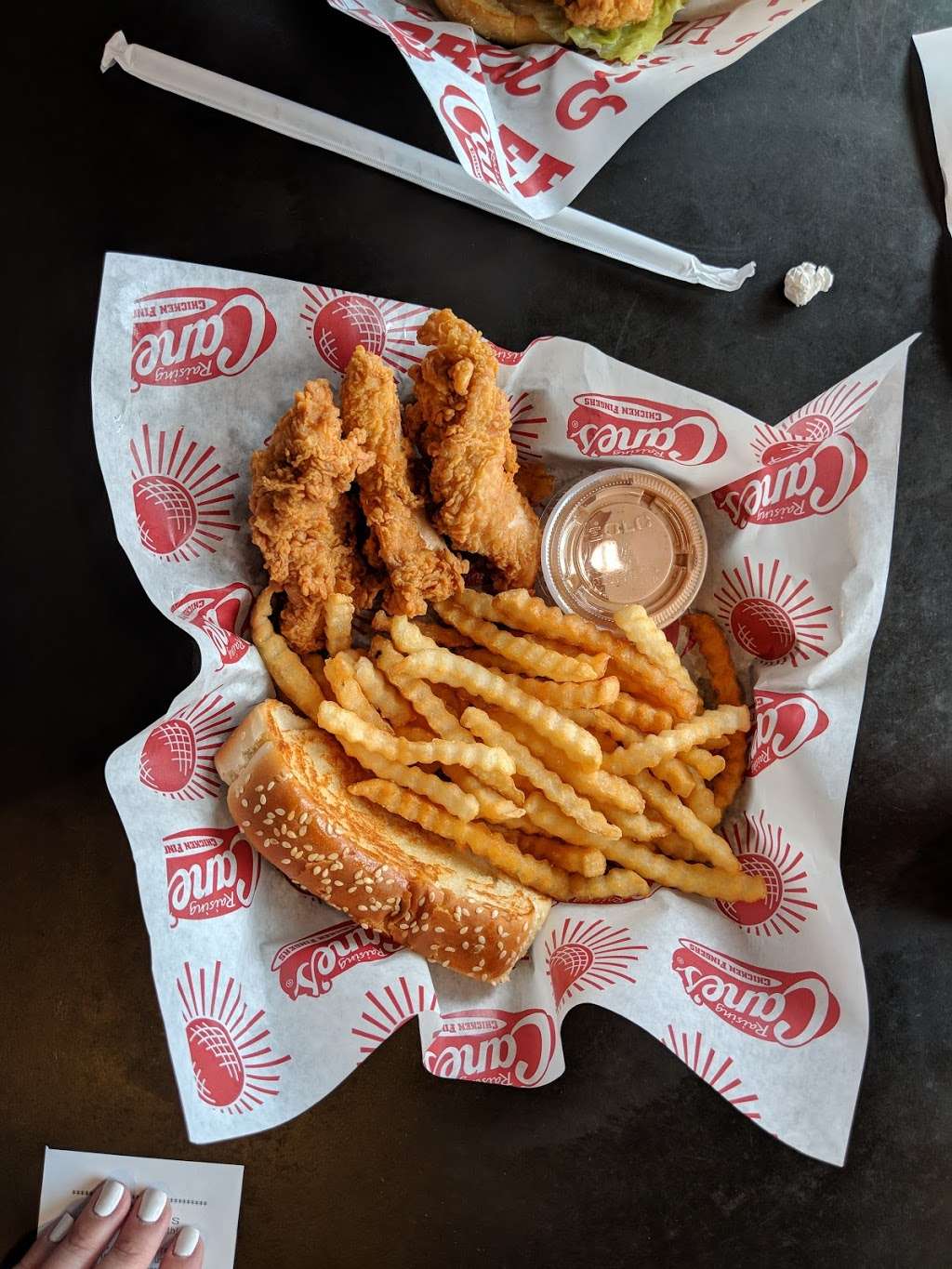 Raising Canes Chicken Fingers | 9570 S Western Ave, Evergreen Park, IL 60805 | Phone: (708) 423-1287