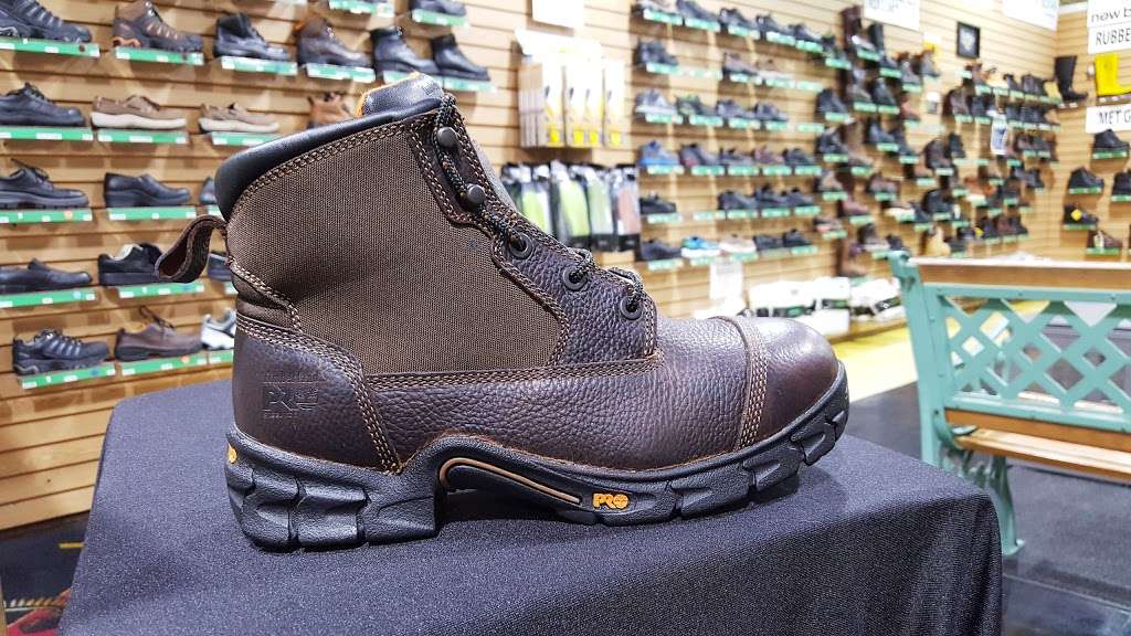 Shoeworks / Industrial Shoe Company | 3620 W Sahara Ave # W8, Las Vegas, NV 89102, USA | Phone: (702) 221-2787