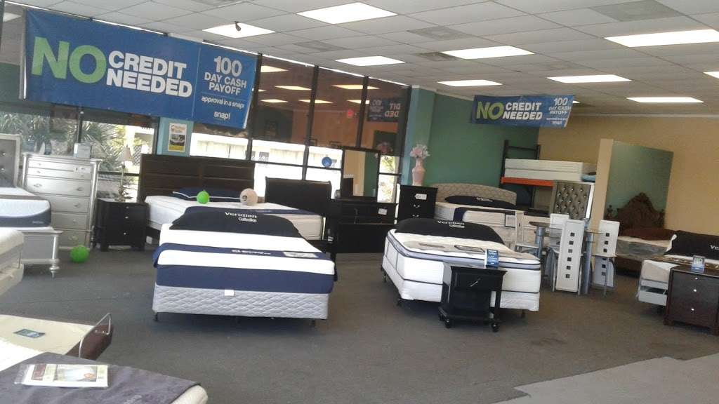 Mattress Outlet - Clermont | 9230 W. US Highway 192, Clermont, FL 34714, USA | Phone: (863) 353-1810