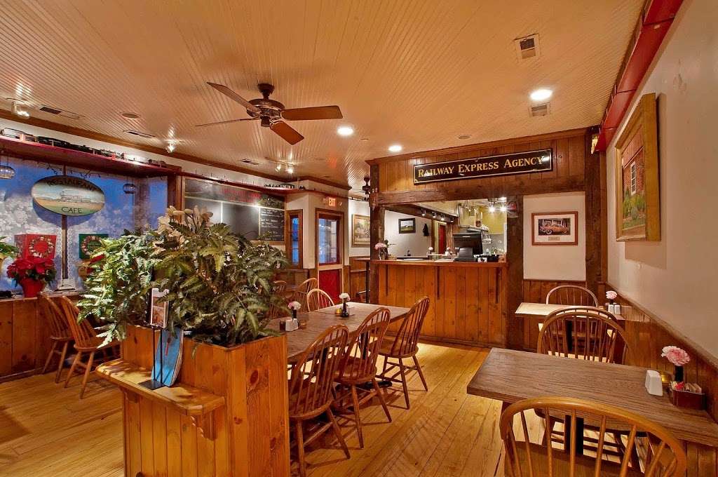 The Rail Stop Restaurant | 6478 Main St, The Plains, VA 20198, USA | Phone: (540) 253-5644