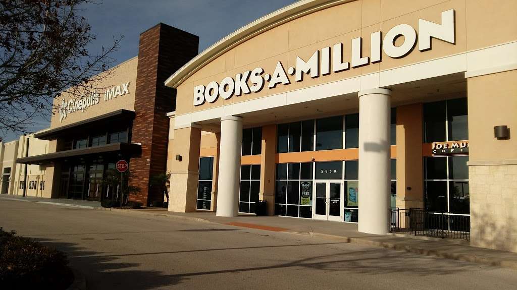 Books-A-Million | 5600 Grandview Pkwy, Davenport, FL 33837, USA | Phone: (863) 420-0700