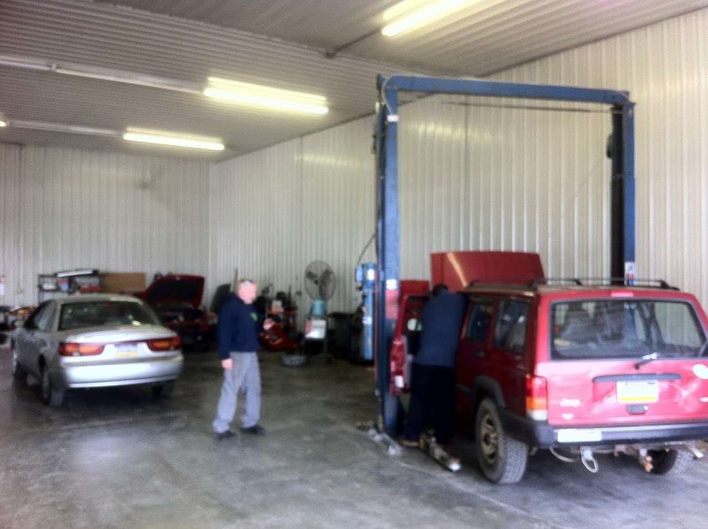 Scotts Auto Repair | 865 Lincoln Way W, Chambersburg, PA 17202, USA | Phone: (717) 263-8233