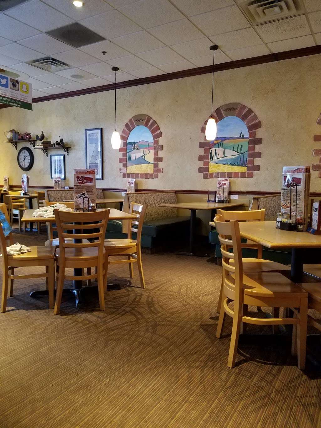 Ledo Pizza | 6030 Daybreak Cir, Clarksville, MD 21029 | Phone: (443) 535-0599