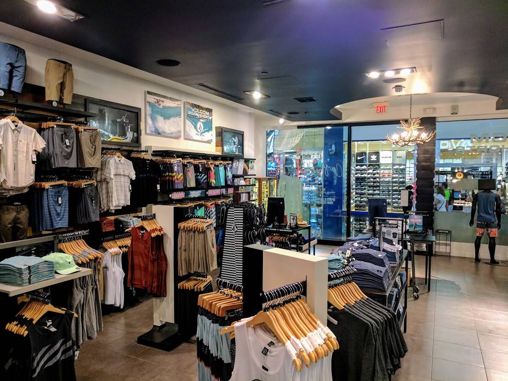 Volcom | 3663 S Las Vegas Blvd, Las Vegas, NV 89109, USA | Phone: (702) 369-2340