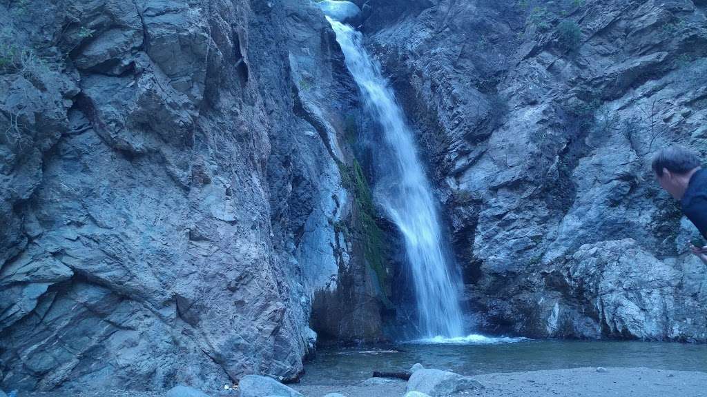 Eaton Canyon Falls | 1750 N Altadena Dr, Altadena, CA 91001, USA | Phone: (626) 574-5200