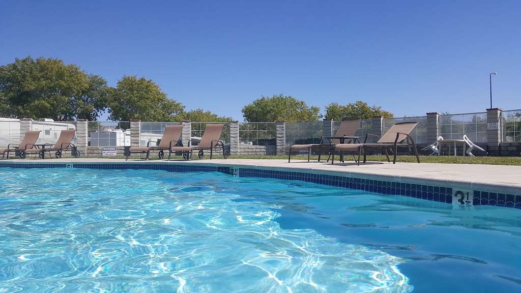 Californian RV Resort | 1535 Sierra Hwy, Acton, CA 93510, USA | Phone: (661) 269-0919