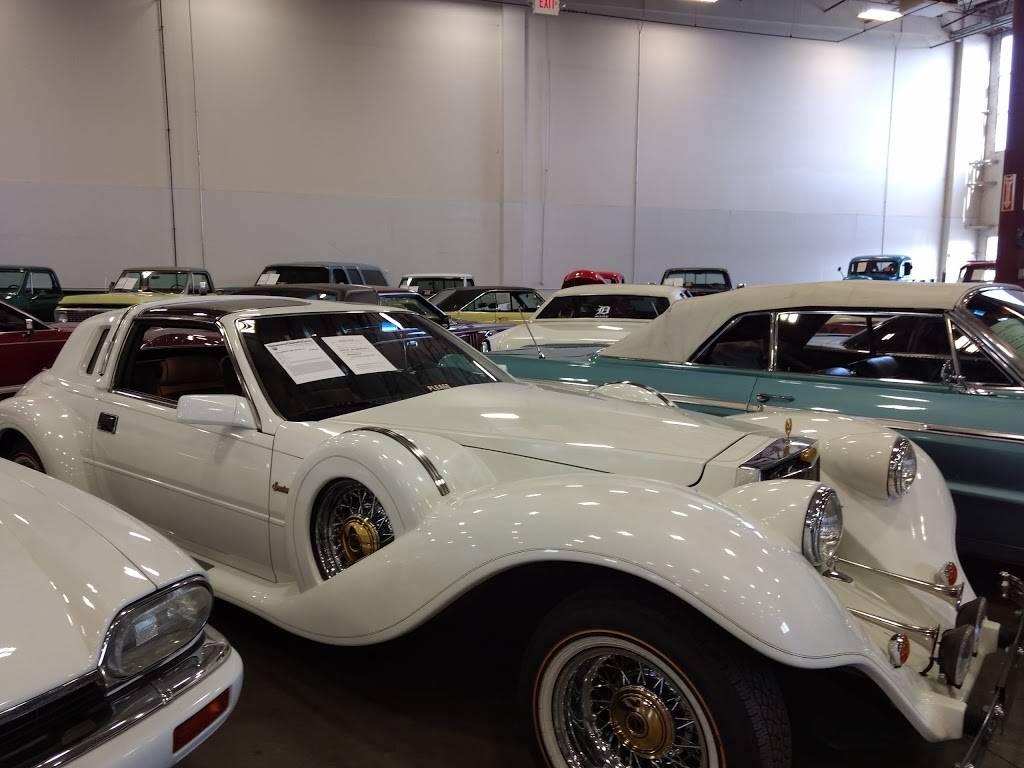 Gateway Classic Cars of Nashville | 320 Tech Park Dr #600, La Vergne, TN 37086, USA | Phone: (615) 510-6228